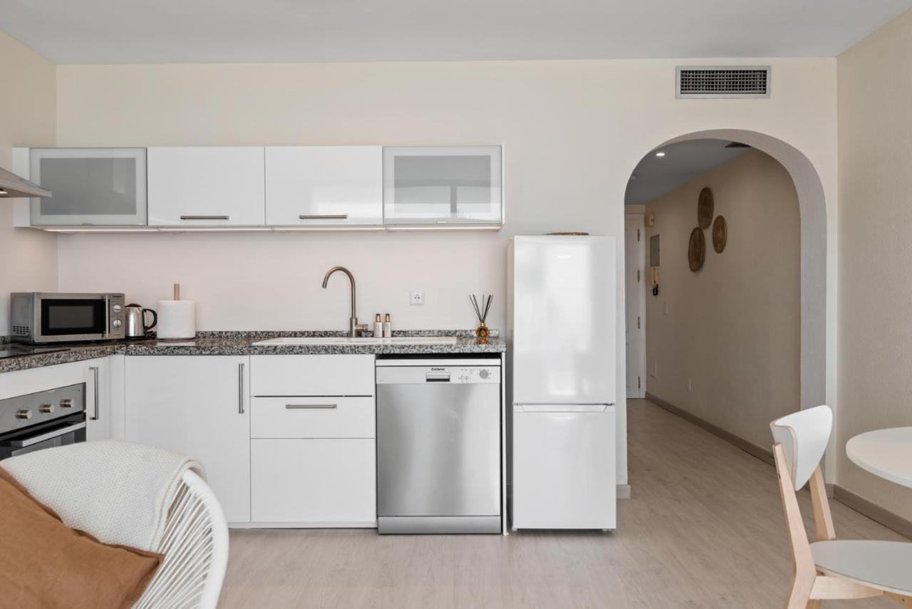 Sitio de Calahonda Frontline Beach Apartment Miraflores מראה חיצוני תמונה