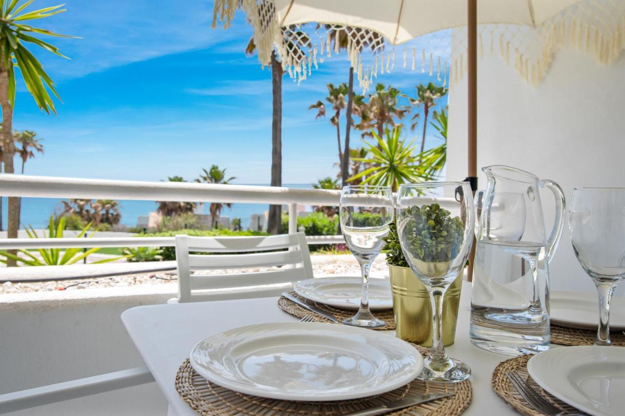 Sitio de Calahonda Frontline Beach Apartment Miraflores מראה חיצוני תמונה