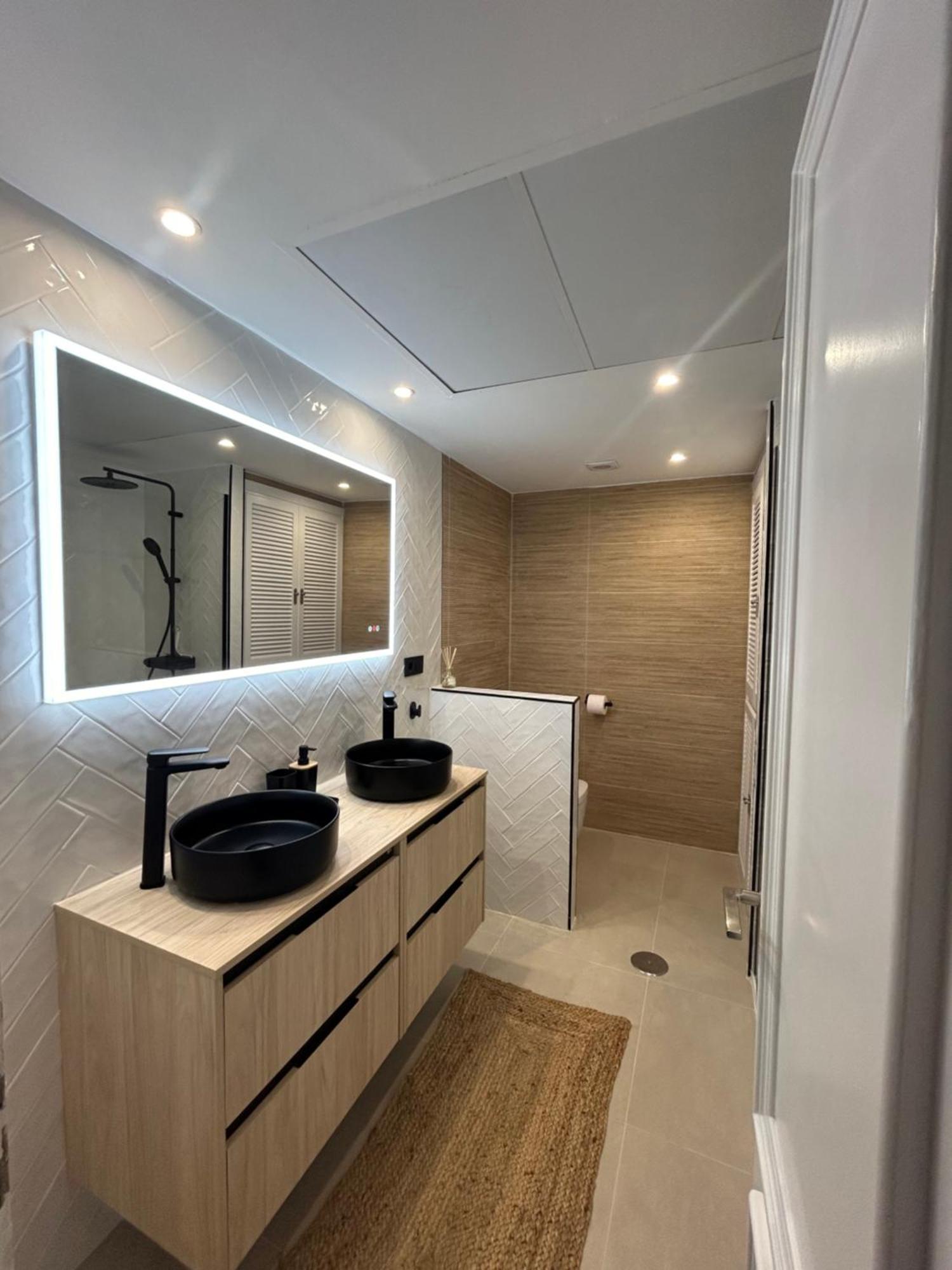Sitio de Calahonda Frontline Beach Apartment Miraflores מראה חיצוני תמונה